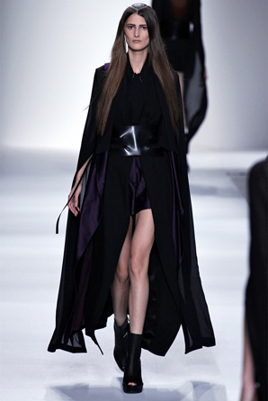 Ann-Demeulemeester-for-women-new-collection-spring-summer-images-10