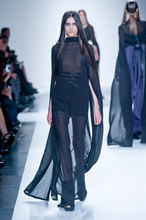 Ann-Demeulemeester-for-women-new-collection-spring-summer-images-4