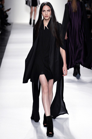 Ann-Demeulemeester-for-women-new-collection-spring-summer-images-8