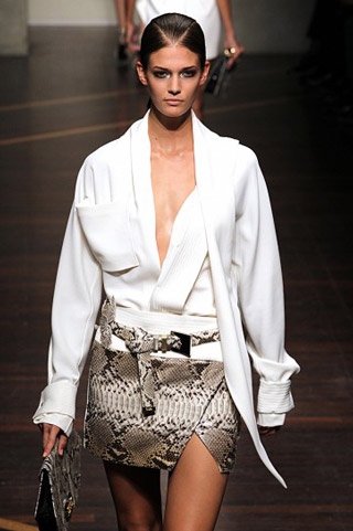 Gianfranco-Ferrè-fashion-women-new-collection-spring-summer-image-6