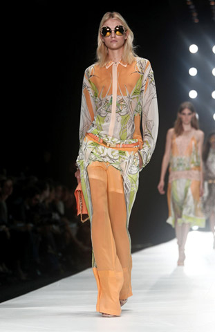 Roberto-Cavalli-fashion-women-new-collection-spring-summer-image-11