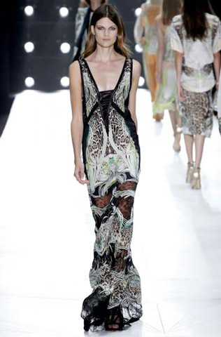 Roberto-Cavalli-fashion-women-new-collection-spring-summer-image-5