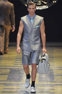 Versace-clothing-for-men-collection-spring-summer-fashion-image-2