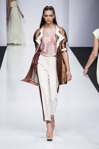 Byblos-new-collection-clothing-fashion-spring-summer-2013-image-11