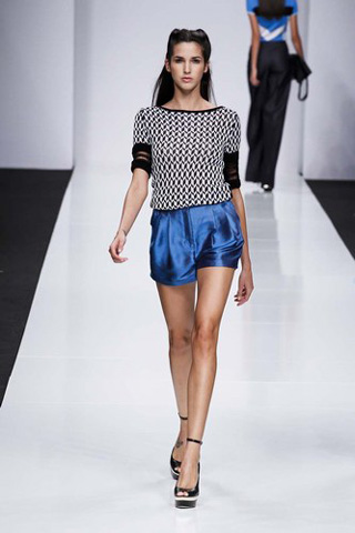 Byblos-new-collection-clothing-fashion-spring-summer-2013-image-5