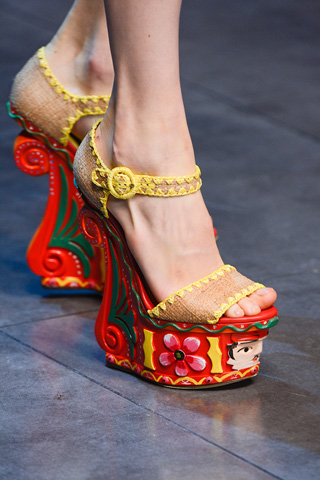 Dolce--Gabbana-new-collection-women-fashion-spring-summer-image-10