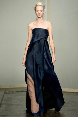 Donna-Karan-new-collection-women-fashion-spring-summer-2013-image-4