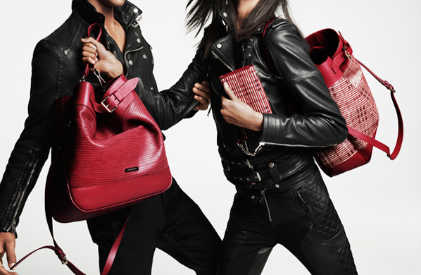 Burberry-new-collection-accessories-for-Valentines-Day-2013-photo-3