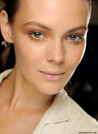 Fendi-new-trends-fashion-with-tips-beauty-for-new-makeup-photo-6