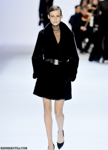 Akris-dresses-new-collection-fashion-fall-winter-accessories-furs