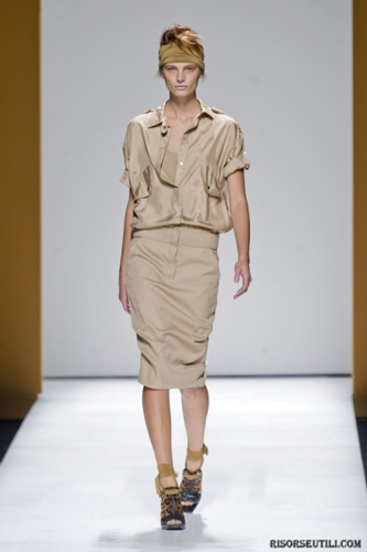 Max-Mara-fashion-brand-designer-trends-clothing-accessories-dresses