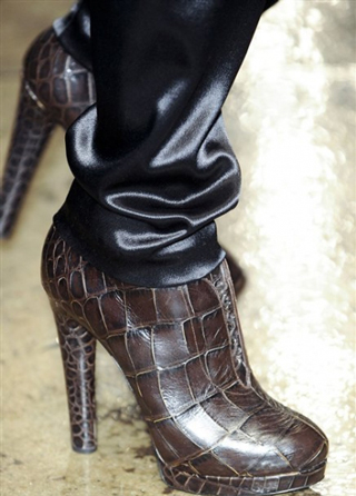 Donna-Karan-trends-leather-shoes-with-heels-fall-winter-look-2014