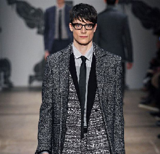 Viktor--Rolf-new-video-fashion-show-fall-winter-2013-2014-men-collection