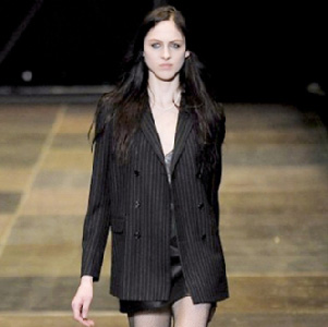 Yves-Saint-Laurent-in-shops-fashion-trends-for-women-fall-winter-2014