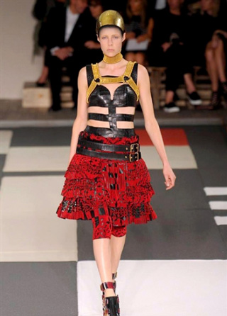 Fashion Alexander McQueen trends spring summer 2014