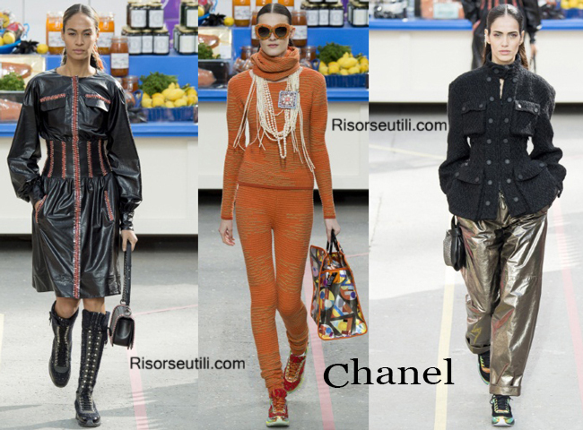 Fashion handbags Chanel and shoes Chanel