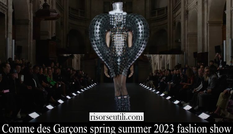 Comme des Garcons spring summer 2023 fashion show